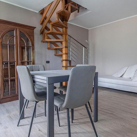 La Casa Delle Farfalle - Cir Vda Sarre 0001 Aosta Kültér fotó