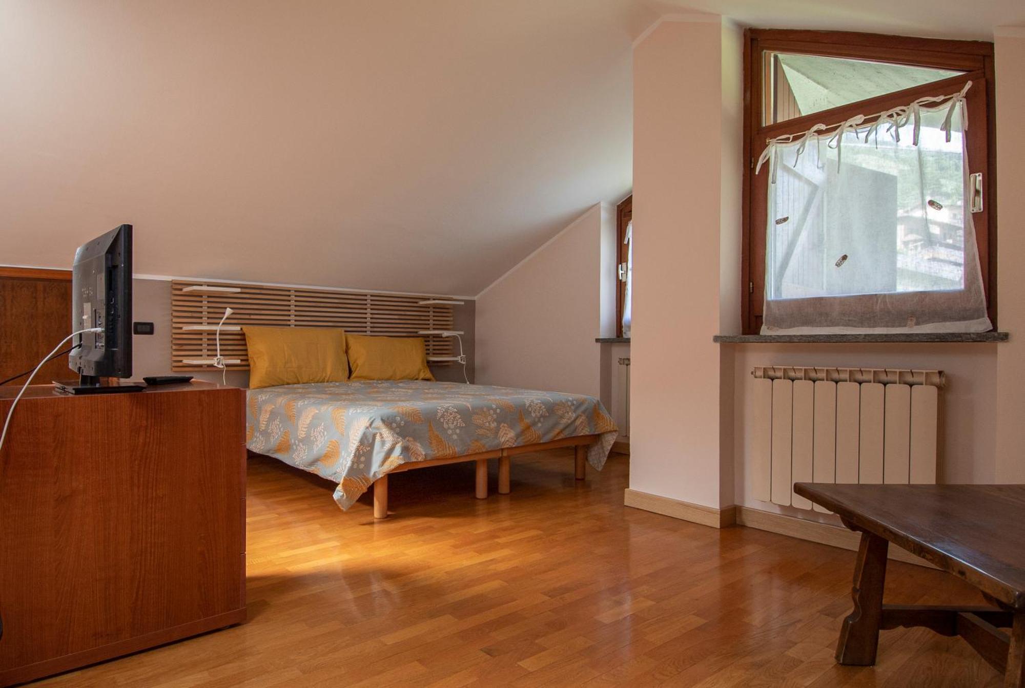 La Casa Delle Farfalle - Cir Vda Sarre 0001 Aosta Kültér fotó