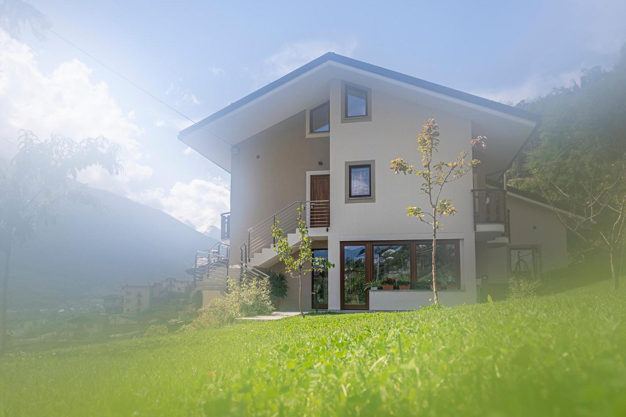 La Casa Delle Farfalle - Cir Vda Sarre 0001 Aosta Kültér fotó